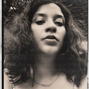 Meet your Posher, Ash